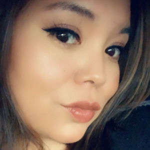 Meet your Posher, Iris